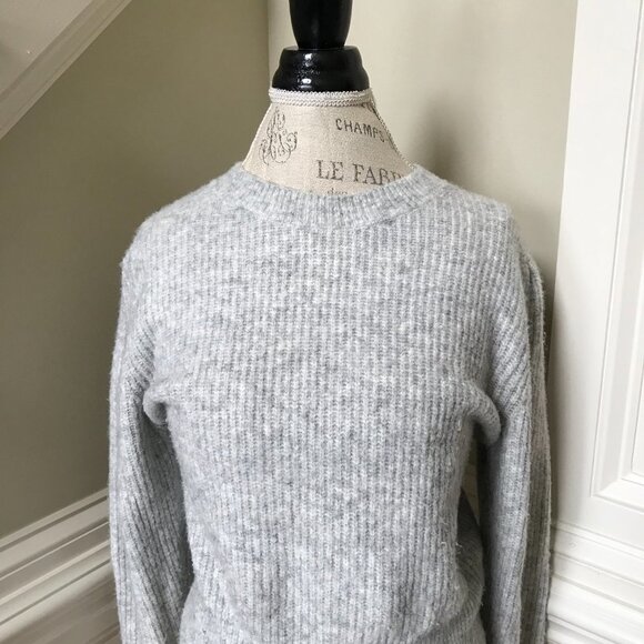 Society Amuse Florence Sweater Womens Medium Gray Crew Neck Long Sleeve Pullover - Picture 4 of 11